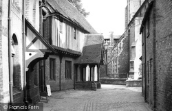 Berkhamsted, the Court House and Parish Church c1960