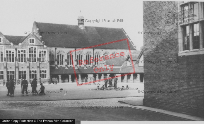 Photo of Berkhamsted, The School c.1960