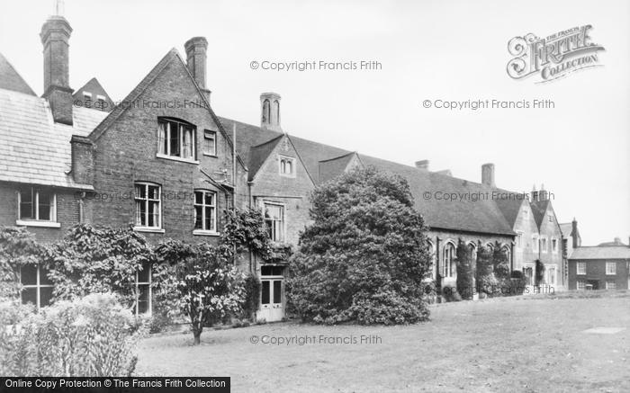Photo of Berkhamsted, The School, Headmaster's House c.1955