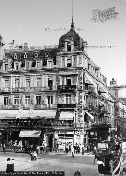 Photo of Berlin, Hotel Bauer c.1920