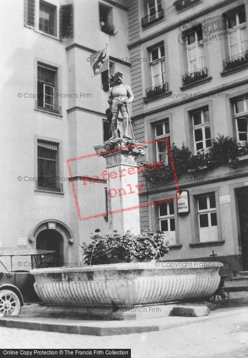 Photo of Berne, A Fountain c.1939