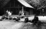 Log Cabin, Yat Rock c.1965, Berry Hill