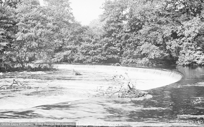 Photo of Berwyn, Horseshoe Falls c.1930