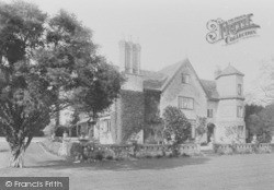 More Place 1906, Betchworth