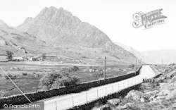 Nant Ffrancon Pass c.1955, Bethesda
