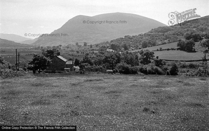 Photo of Betws Garmon, Elephant Mountain From Waen Fawr 1952