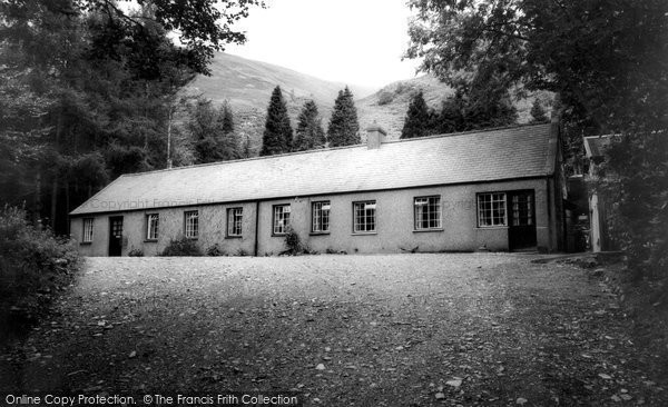 Photo of Betws Garmon, Everest, Plas y Nant 1963