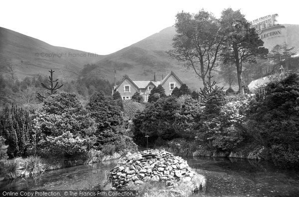 Photo of Betws Garmon, The Fountain And House, Plas Y Nant c.1930