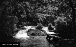 The Waterfall 1952, Betws Garmon