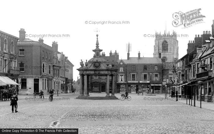 Photo of Beverley, Market Place 1913
