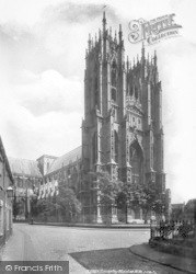 Minster, The Towers 1906, Beverley