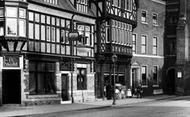 North Bar Without 1894, Beverley