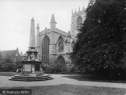 St Mary's Church And War Memorial 1927, Beverley