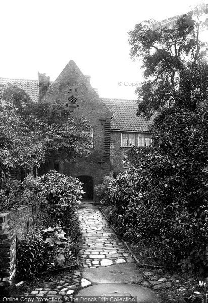 Photo of Beverley, The Friary 1913