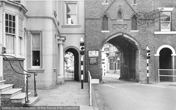 Photo of Beverley, The North Bar Within c.1960