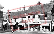 Toll Gavel And Cross Street c.1960, Beverley