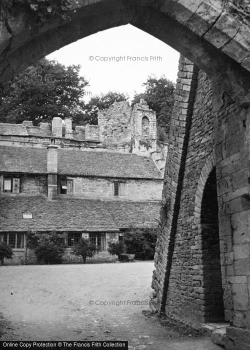 Photo of Beverston, Castle 1951
