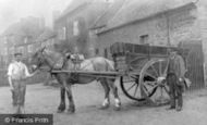 Bewdley, John Tolley's Horse and Cart, Dog Lane c1900