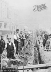 Men Laying Water Pipes, Load Street 1901 , Bewdley