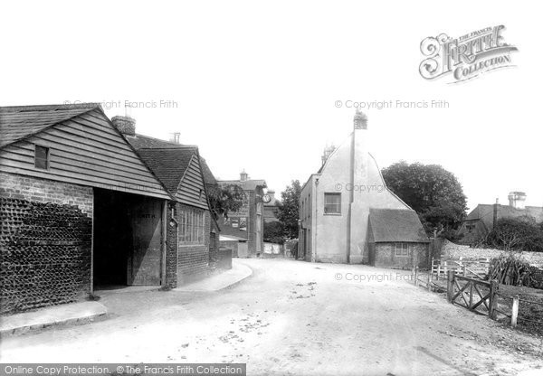 Photo of Bexhill, Smithy And Jubilee Clock 1891