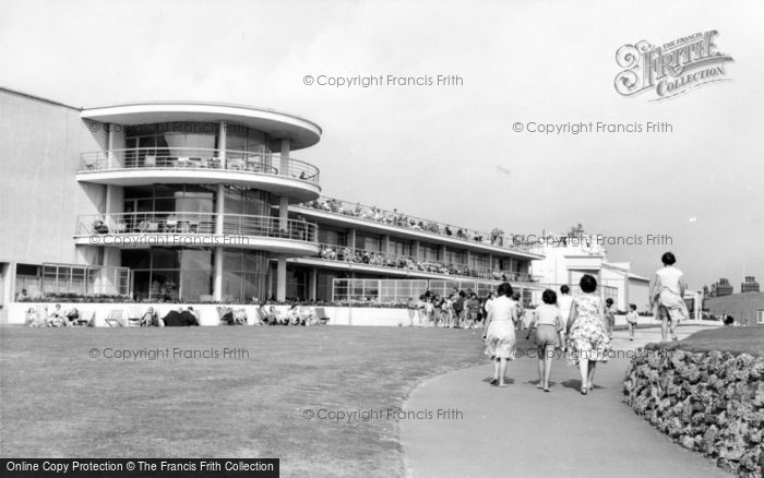 Photo of Bexhill, The De La Warr Pavilion c.1965