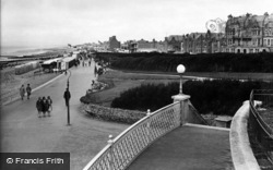 The Parade 1927, Bexhill
