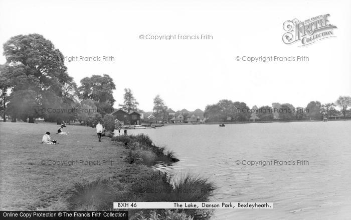 Photo of Bexleyheath, The Lake, Danson Park c.1960