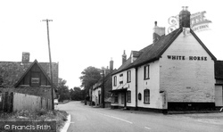 The White Horse Inn c.1960, Beyton