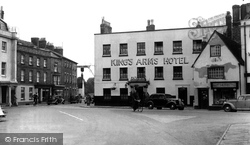 Market Square And King's Arms Hotel c.1955, Bicester