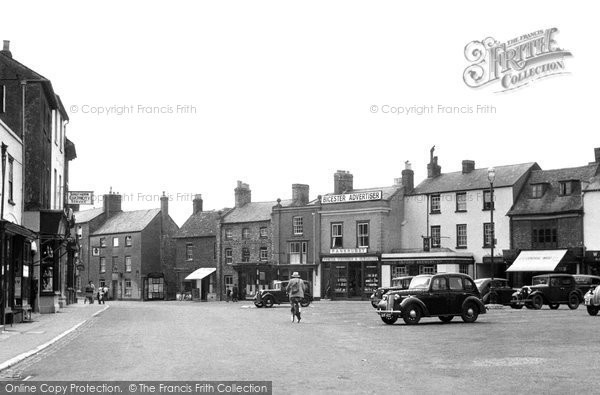Photo of Bicester, Market Square c.1950
