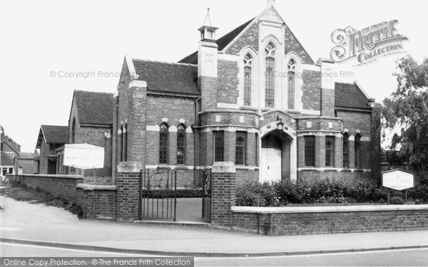 Photo of Bicester, Methodist Church c.1965