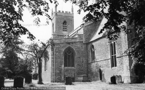 Photo of Bicester, St Edburg's Church c.1965