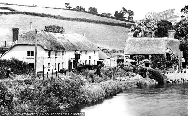 Photo of Bickleigh, The River Exe And The New Inn 1930
