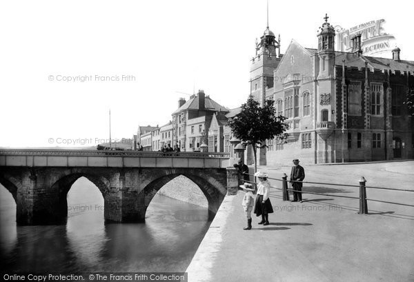 Photo of Bideford, Bridge and Free Library 1906