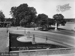 Entrance To Victoria Park 1929, Bideford