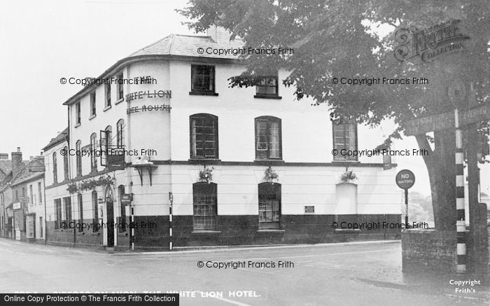 Photo of Bidford On Avon, The White Lion Hotel c.1950