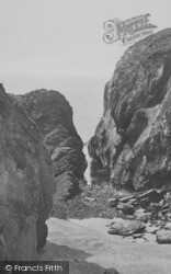 Burgh Island Rocks 1925, Bigbury-on-Sea