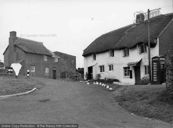 Photo of Bigbury Village, 1952