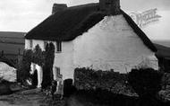 Bigbury Village, Thatched Cottage 1925, Bigbury