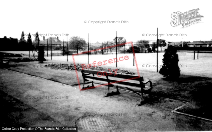 Photo of Biggleswade, Bowling Green And Tennis Courts c.1965