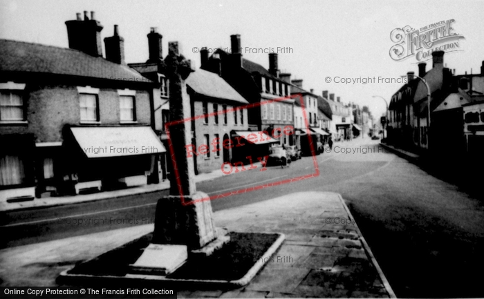 Photo of Biggleswade, Memorial And High Street c.1960