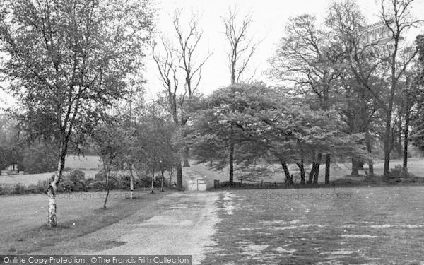 Photo of Billericay, Lake Meadows c.1955