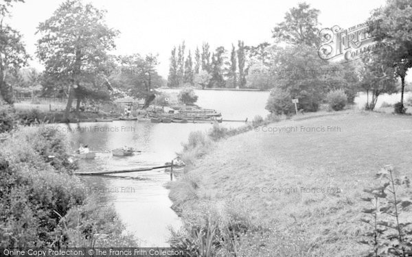 Photo of Billericay, Lake Meadows c.1960
