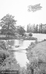 Lake Meadows c.1960, Billericay