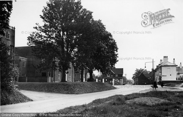 Photo of Billericay, London Road c.1955