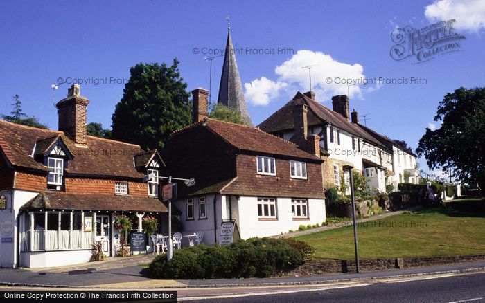 Photo of Billingshurst, Old Cottages On Church Causeway c.1990