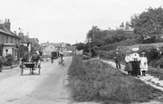 People In South Street 1907, Billingshurst