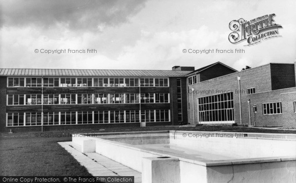 Photo of Billingshurst, The School c.1960