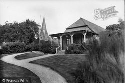 Women's Hall 1928, Billingshurst
