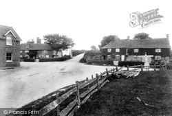 Village 1909, Bilsington